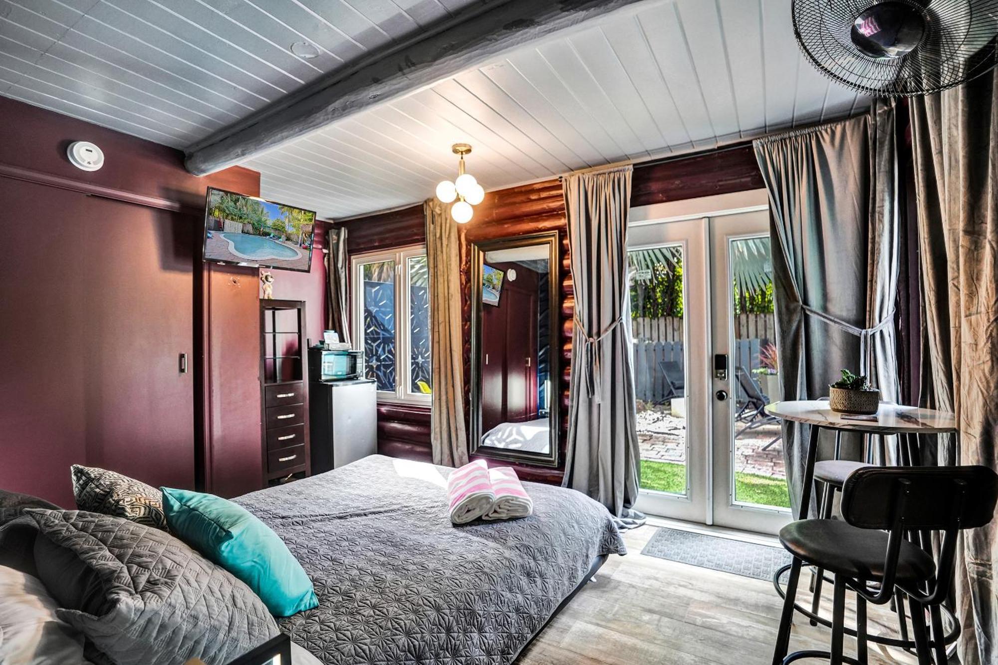 Kiki 3 - Men'S Clothing Optional Guest Houses Wilton Manors Eksteriør bilde